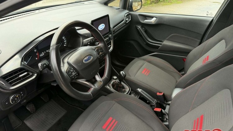 Ford Fiesta ST LINE
