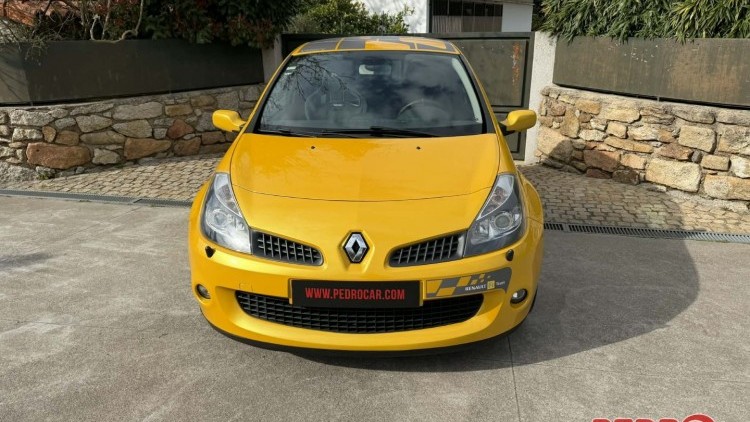 Renault Clio R27 SPORT N2398